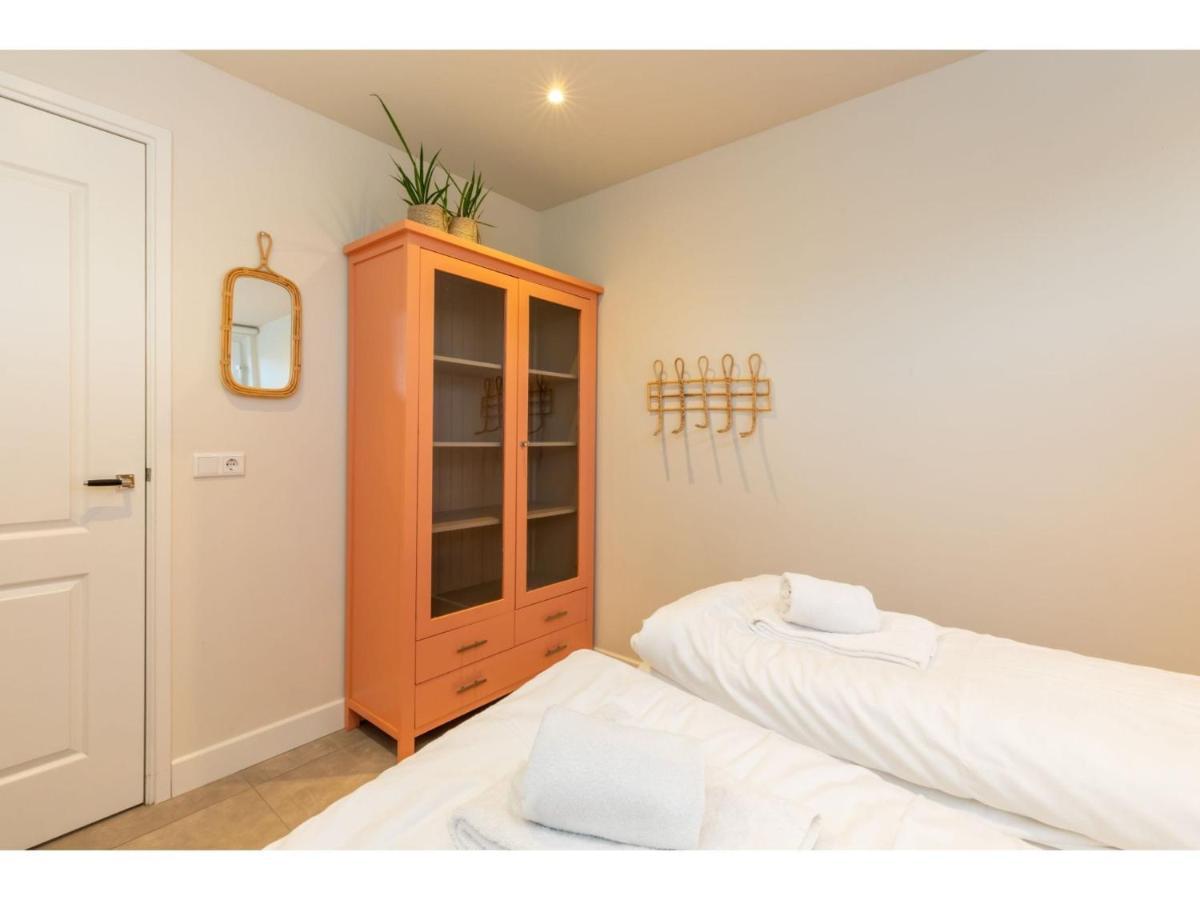 Cozy In Street Of Appartement Westkapelle