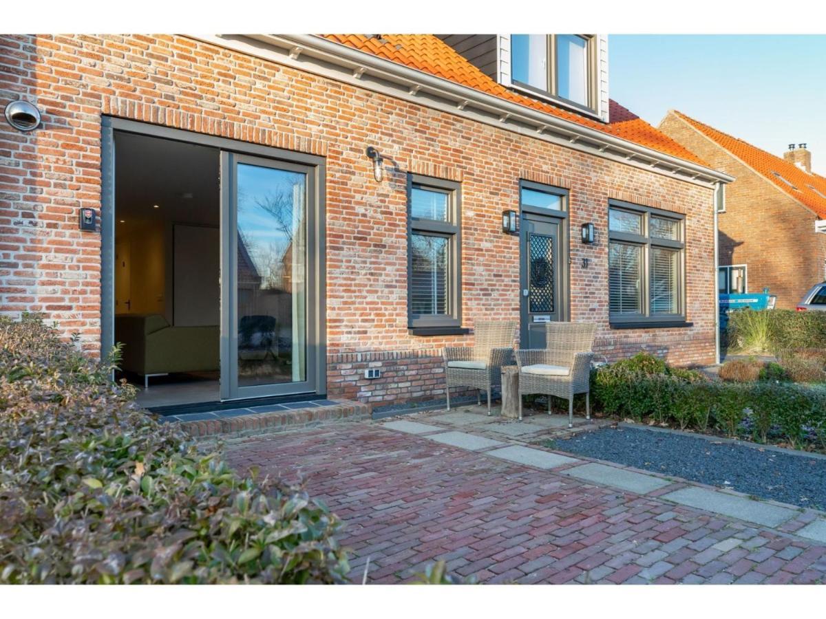 Cozy In Street Of * Westkapelle